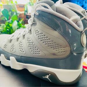 Air Jordan 9 Retro 2012 Cool Grey Size 10.5m $179